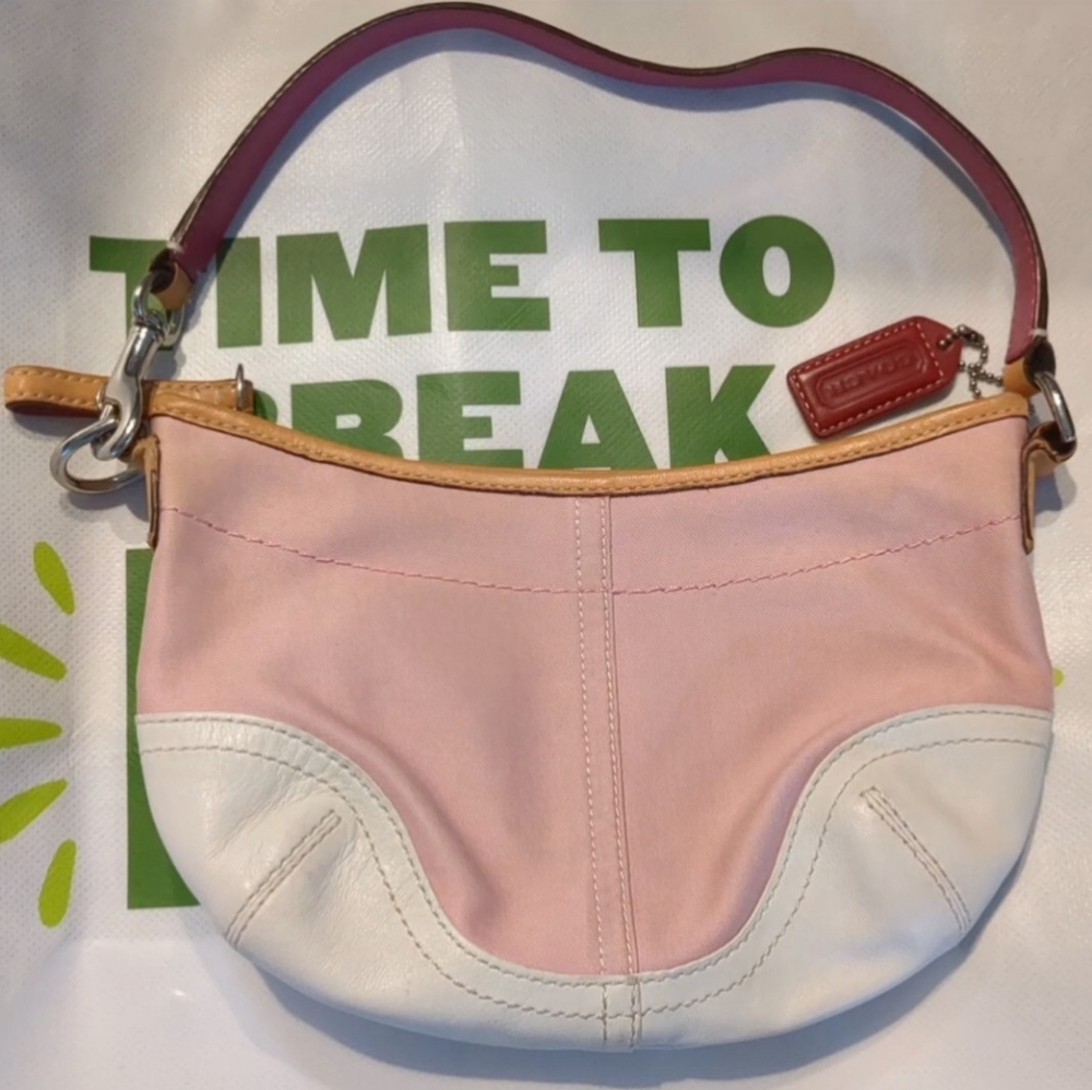 Vintage Coach small Pino clutch wristlet hangbag